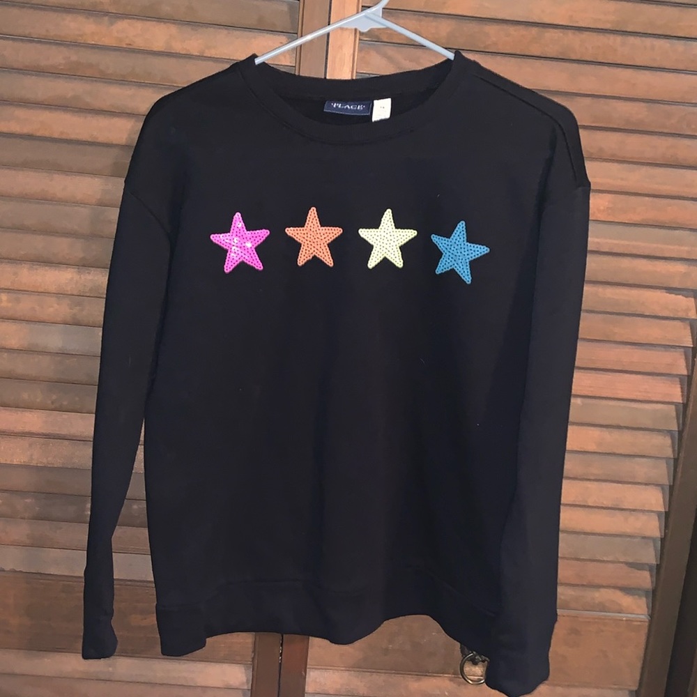 Girls. Sweatshirt. NWOT.